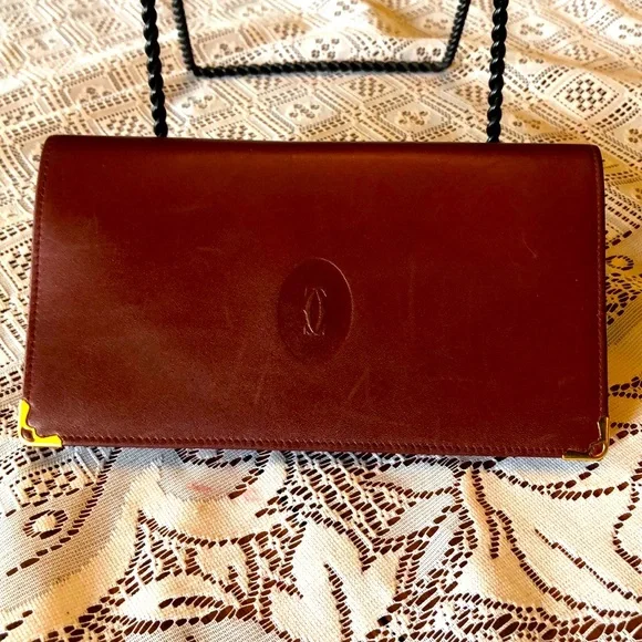 CARTIER Paris Bordeaux Burgundy Collection Kiss Lock Wallet Clutch